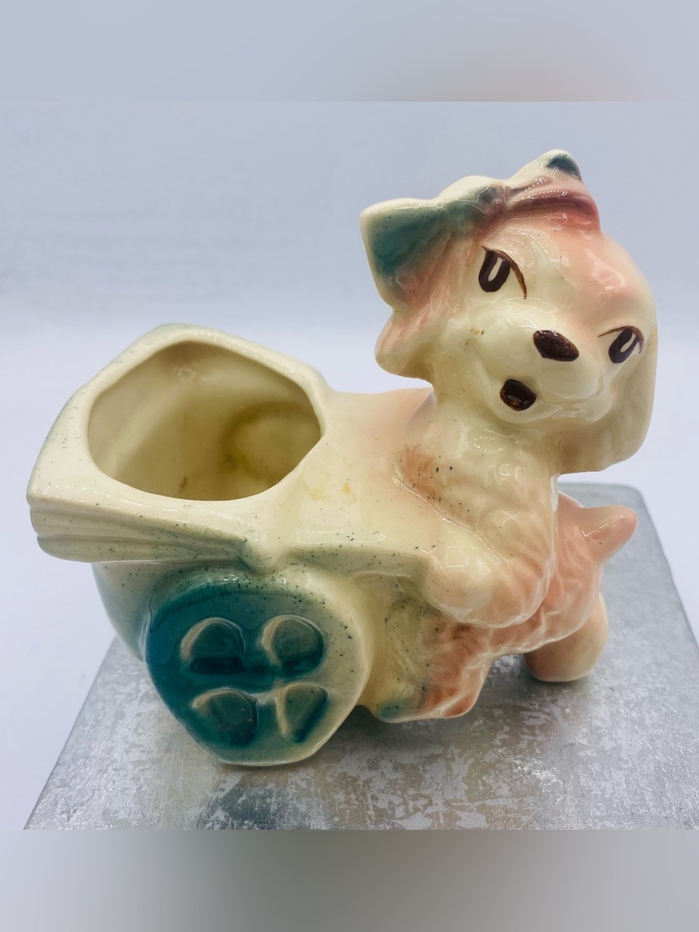 Vintage Small Shawnee Ceramic Puppy Dog Planter 1940s-1950s USA 704 Succulents